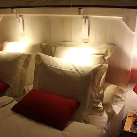 Le Viguie Bed & Breakfast *